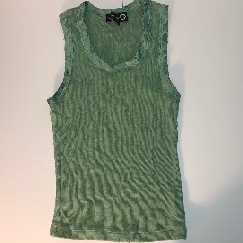 Bebe tee